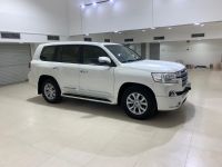Toyota Land Cruiser GX-R 2016 (White) 