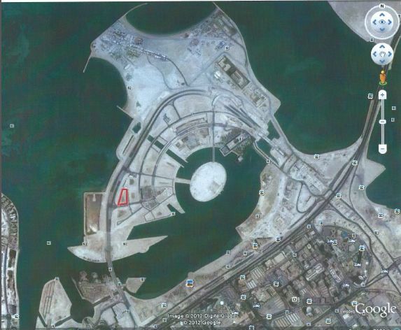 فقط لرجال الاعمال ارض للبيع بمكان مميز بخليج البحرين اطلالة مائية